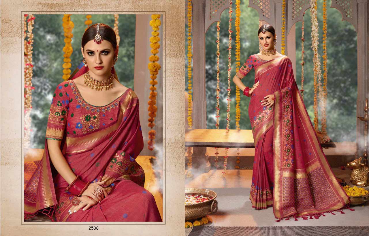 Kessi Rajdhani Silk Cotton Jacquard Banarasi Silk Saree Kessi Rajdhani Silk Cotton Jacquard Banarasi Silk Saree